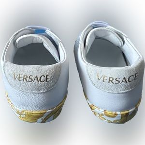 Versace Barocco Baby Shoes - Size 17 - 3-6 mos
